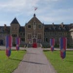 De Verraders - Chateau de Beguin