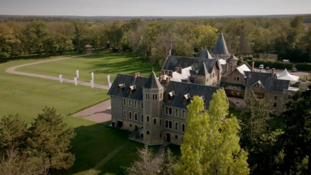 De Verraders - Chateau de Beguin