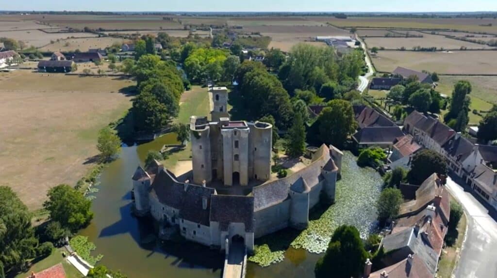 De Verraders Château de Sagonne